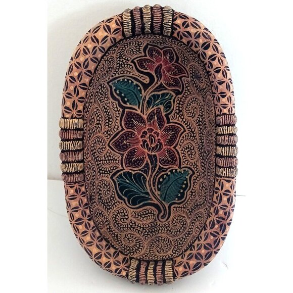 Beautiful Hand Carved Wooden Rustic Bohemian Bowl Flowers RARE Unmarked - Picture 1 of 10